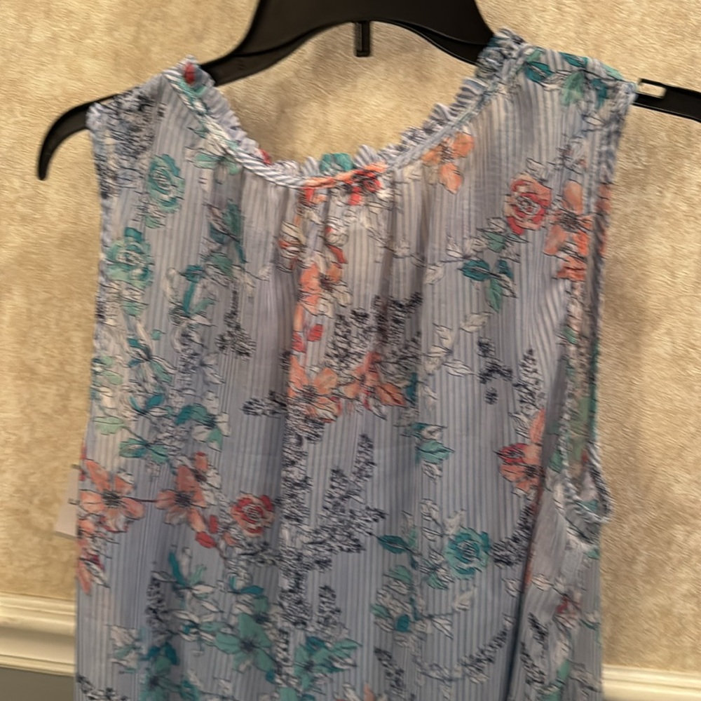 Two Women's Floral Sleeveless Tops Size L NWT & NWOT - Picture 7 of 12